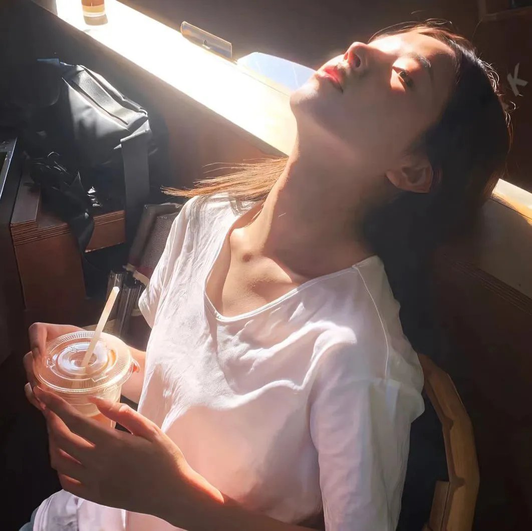 寂静的梦幻之海